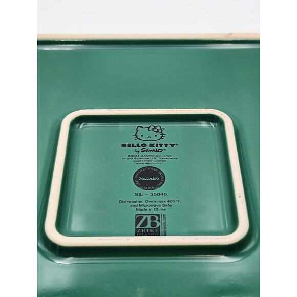Sanrio Hello Kitty Christmas Snowman Square Baking Dish 9" Ceramic Green and Red - Picture 10 of 10